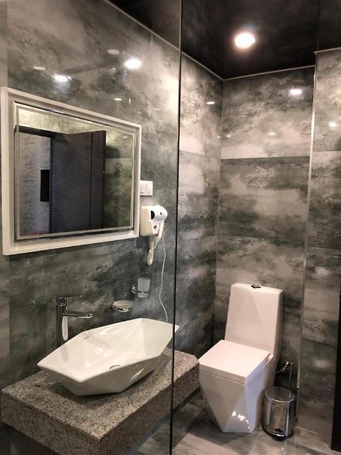 Vg Hotel Erivan Dış mekan fotoğraf