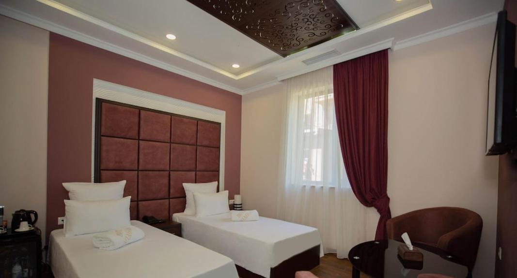 Vg Hotel Erivan Dış mekan fotoğraf